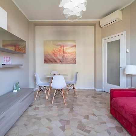 Altido Trendy Flat With Balcony, Easy Access To Milan Centre Milão Exterior foto