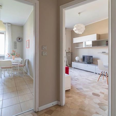 Altido Trendy Flat With Balcony, Easy Access To Milan Centre Milão Exterior foto