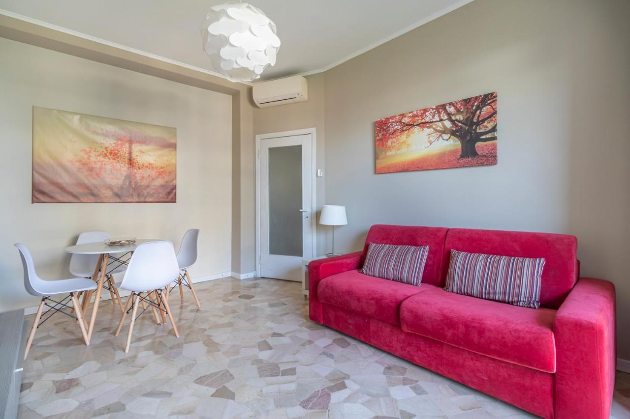 Altido Trendy Flat With Balcony, Easy Access To Milan Centre Milão Exterior foto